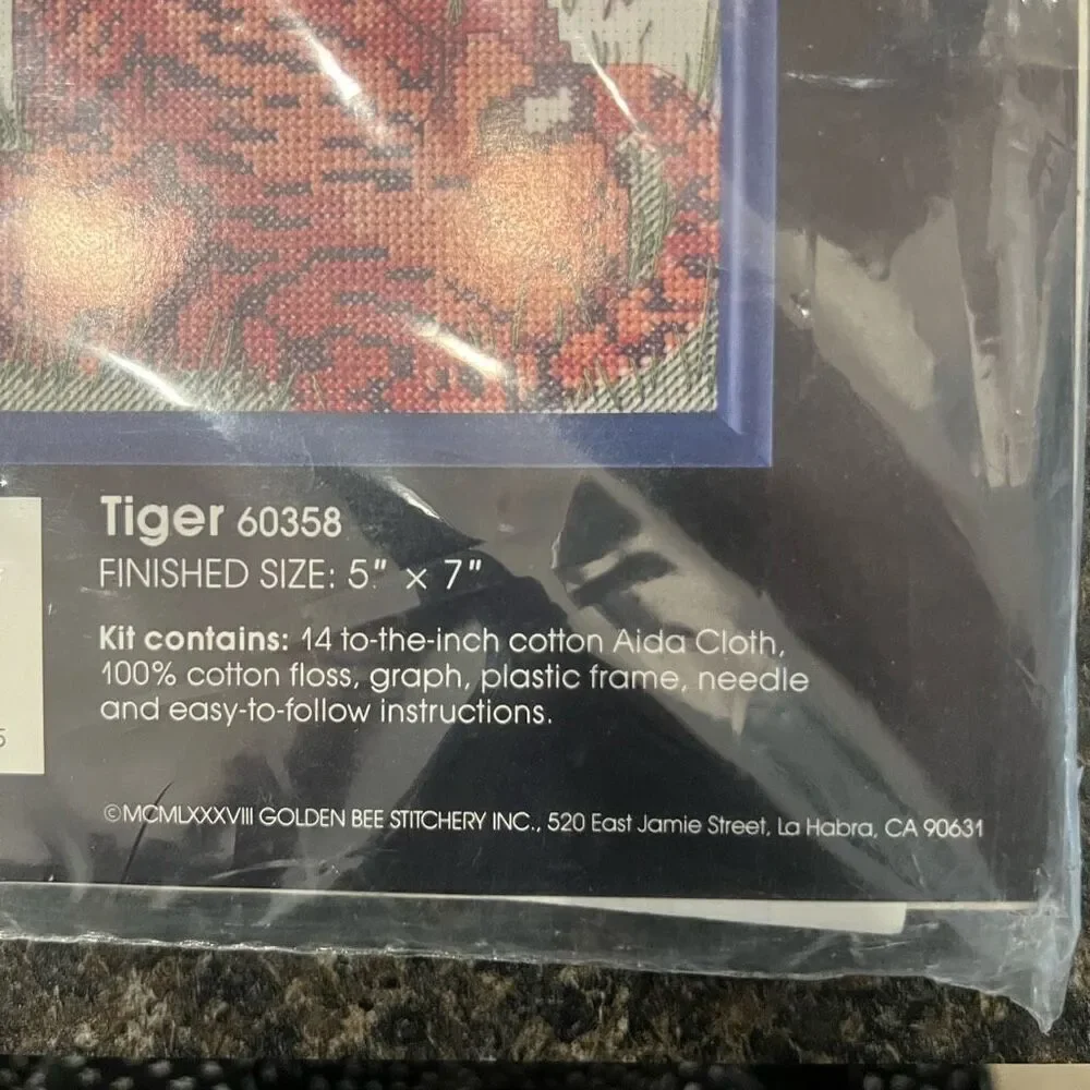 Vintage Golden Bee Tiger Cross Stitch Kit